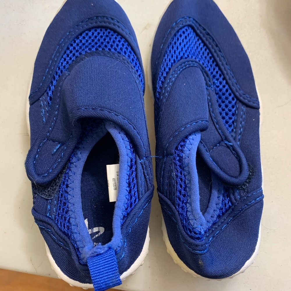 Infant water shoes